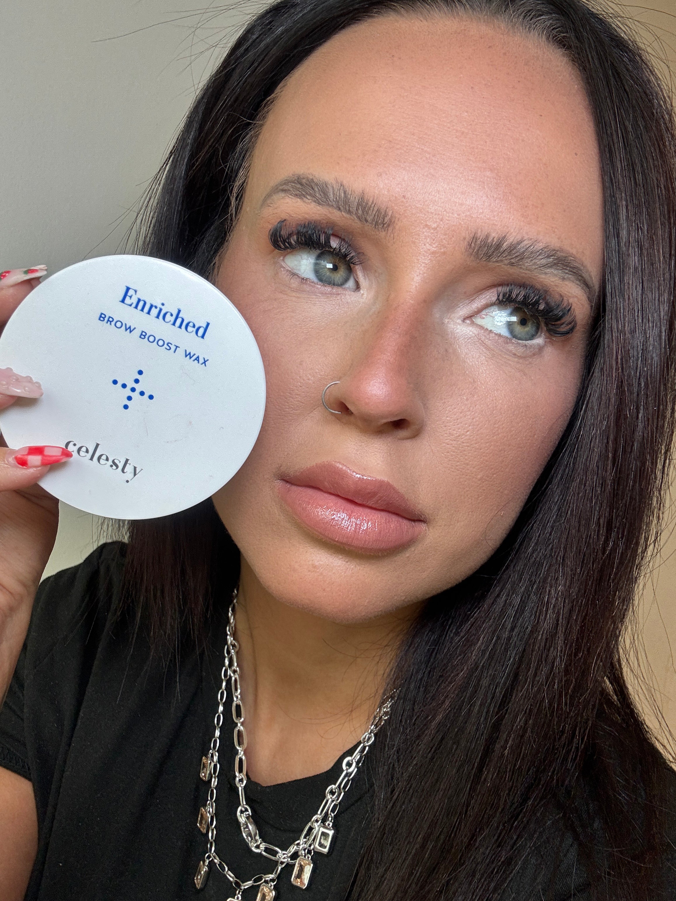 Brow Boost Wax – Shapes & Nourishes Brows with Keratin & Vitamin E