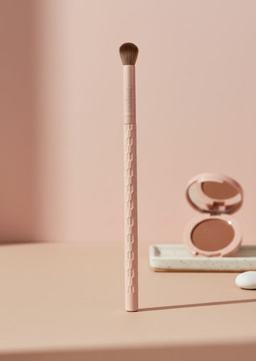 Celesty Shadow Brush