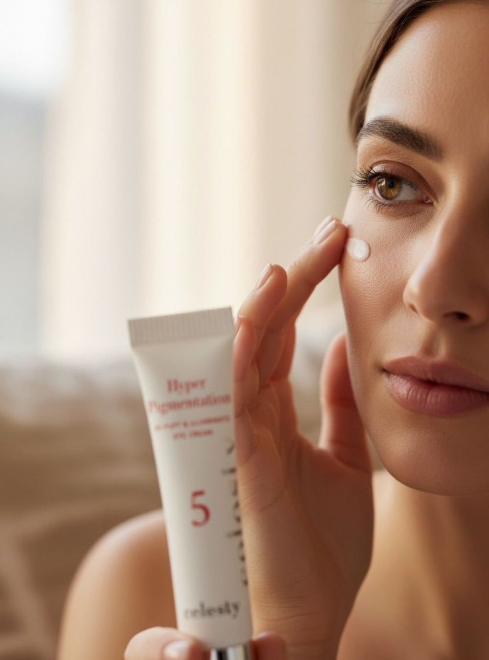 De-Puff & Illuminate Eye Cream